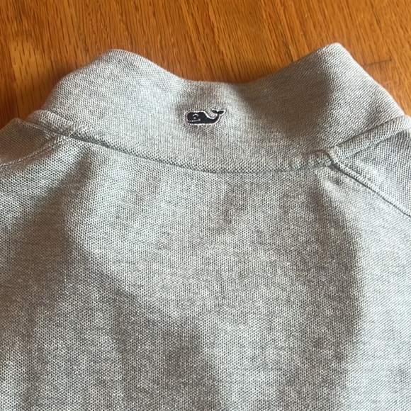 Boys 18 - Vineyard Vines Quarter Zip - Picture 5 of 5